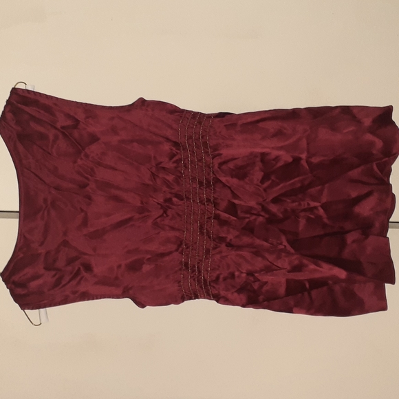 Express Design Studio Sleeveless top - Picture 2 of 3